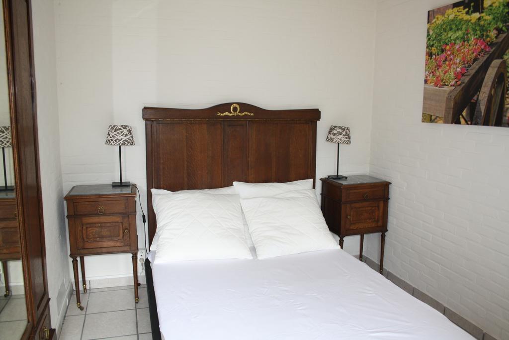 Biedermeier Born Quarto foto